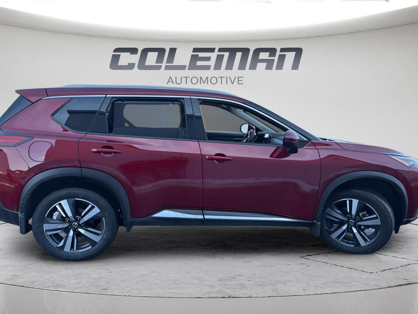 Used 2021 Nissan Rogue SL w/ Premium Package image 6