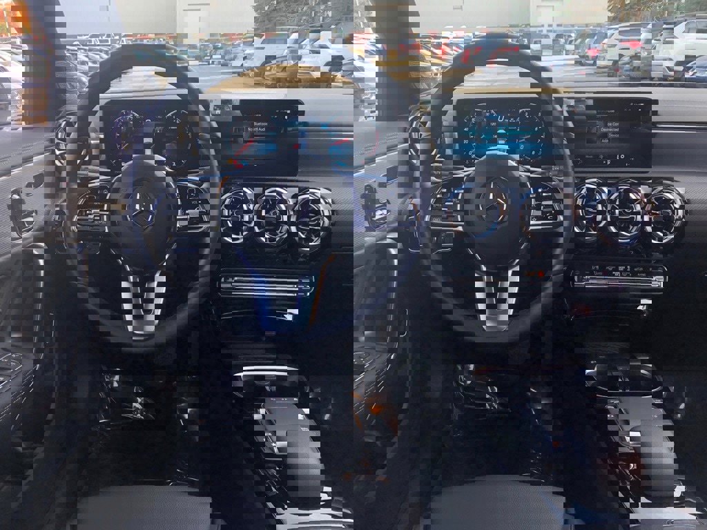 Certified 2023 Mercedes-Benz CLA 250 4MATIC image 18