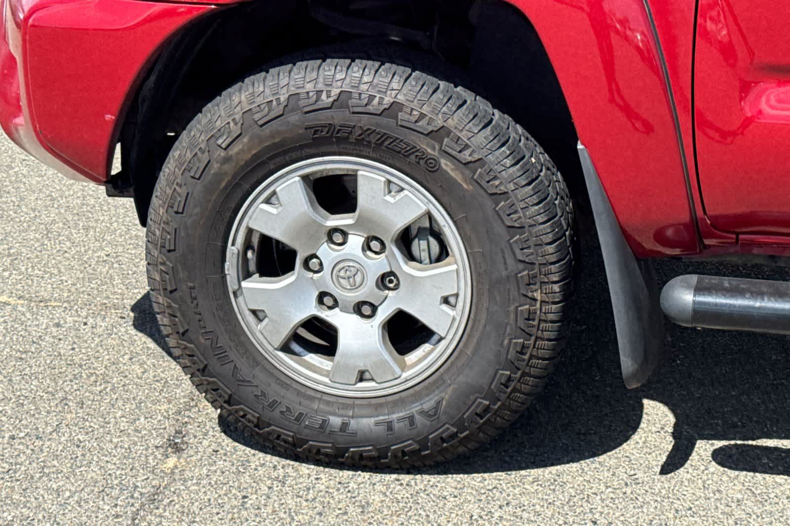 Used 2014 Toyota Tacoma PreRunner w/ SR5 Package RWD image 12