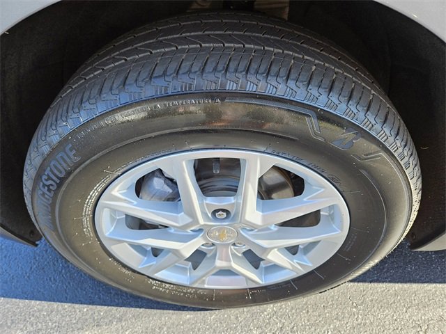 Used 2023 Chevrolet Equinox LT image 19