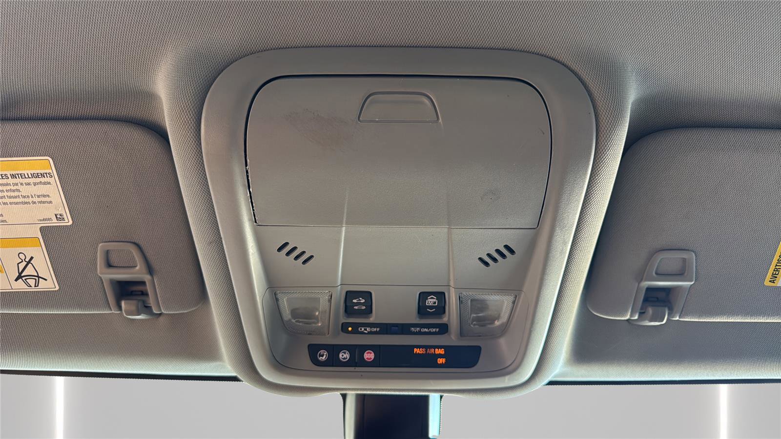 Used 2019 GMC Terrain SLE w/ Driver Convenience Package AWD/4WD image 26