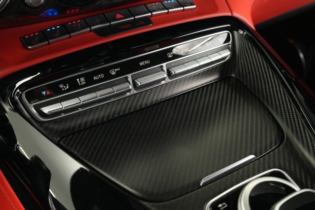 Used 2018 Mercedes-Benz AMG GT Roadster image 55