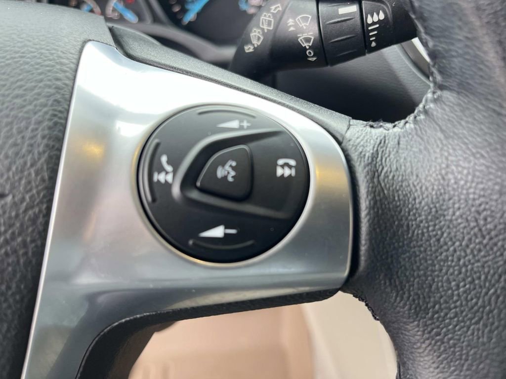 Used 2015 Ford Escape Titanium AWD/4WD image 31