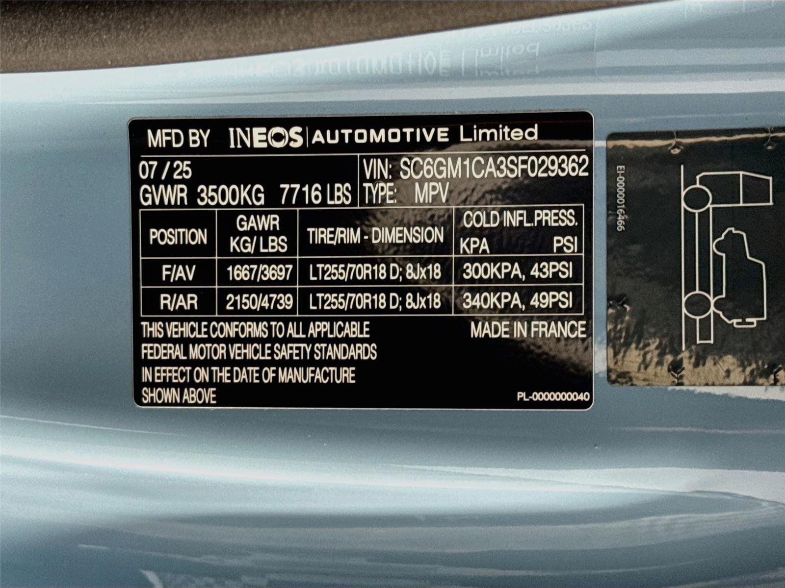 Used 2025 INEOS Grenadier Station Wagon AWD/4WD image 31