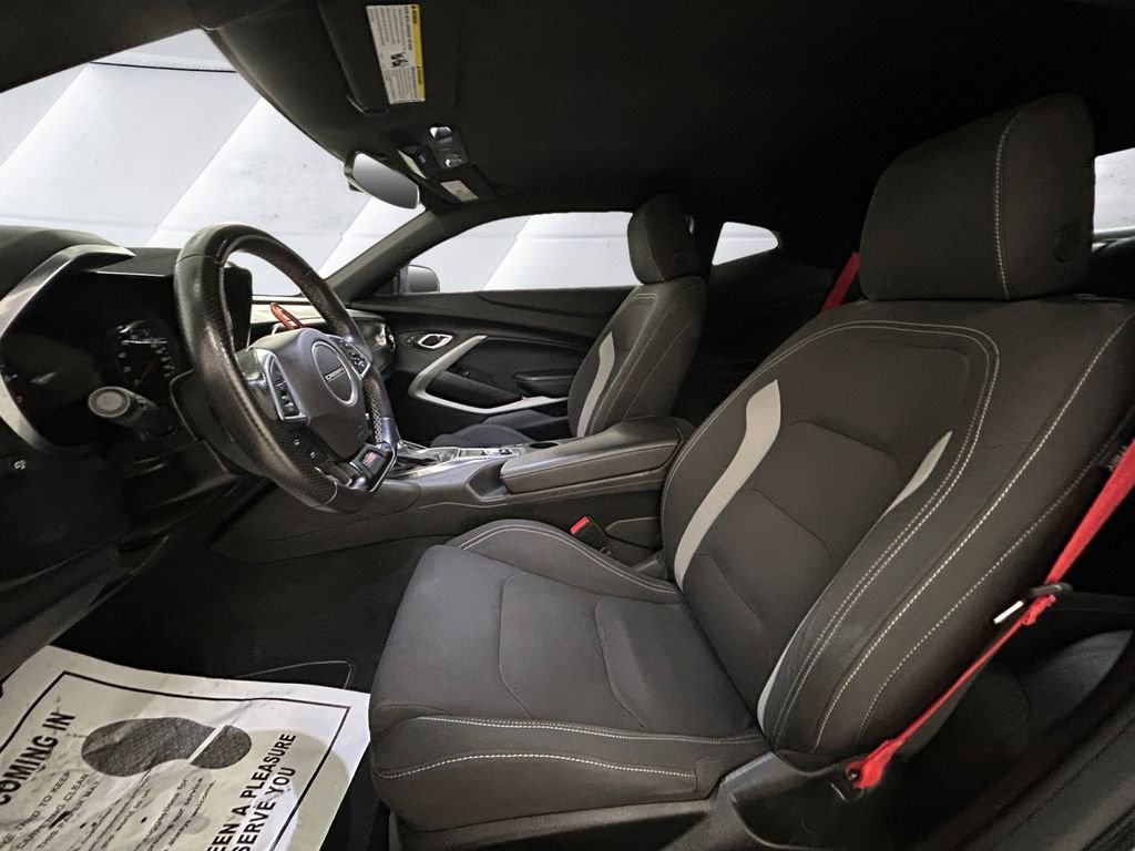 Used 2022 Chevrolet Camaro SS RWD image 7