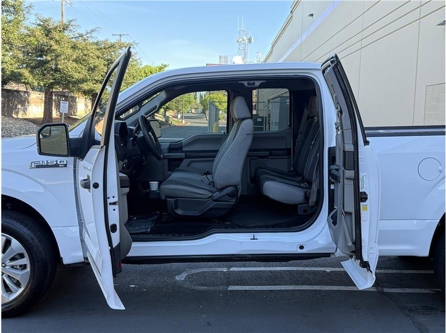 Used 2016 Ford F150 XL w/ Equipment Group 101A Mid image 26