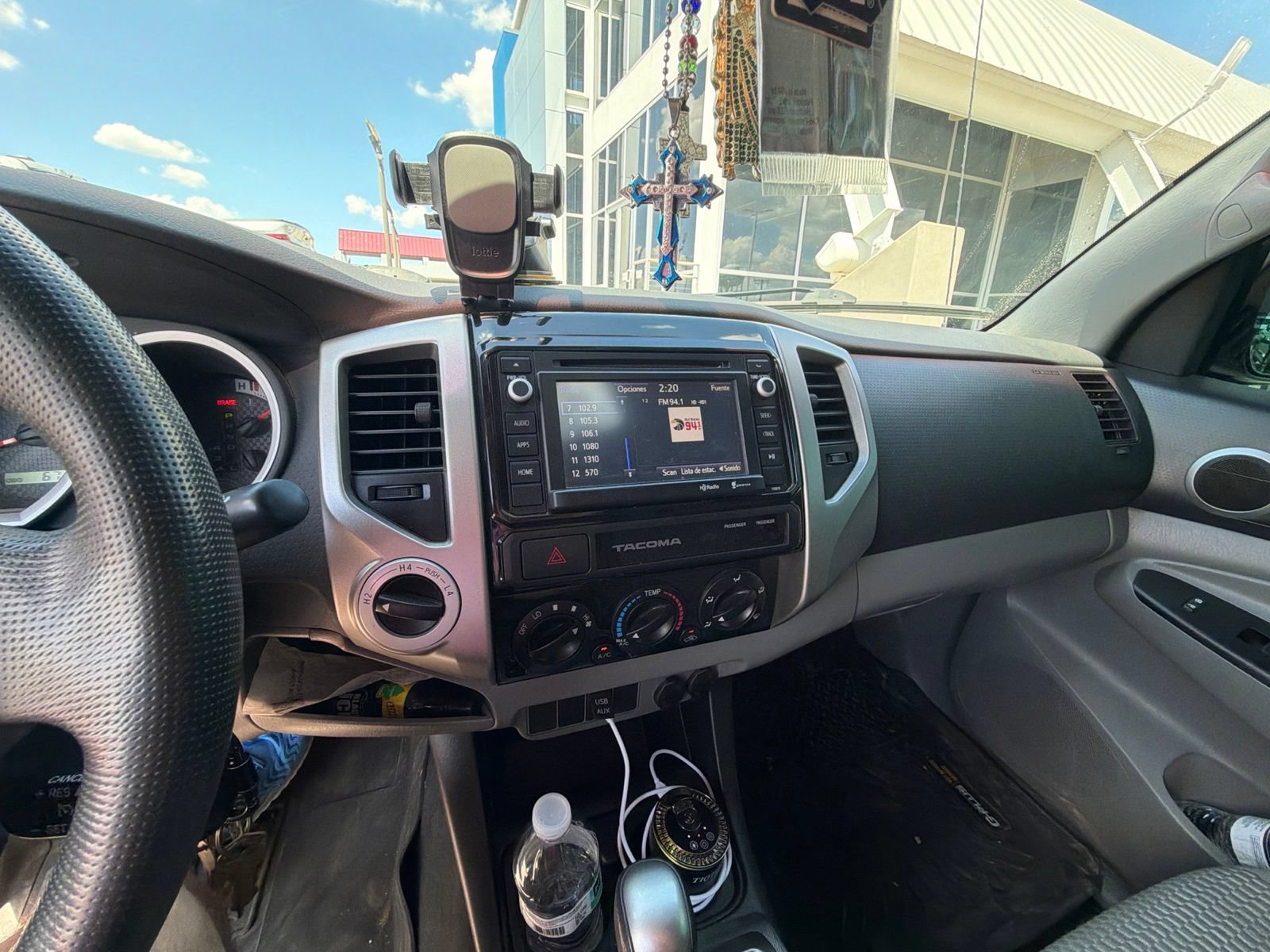 Used 2015 Toyota Tacoma 4x4 Double Cab w/ SR5 Package image 20