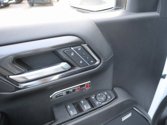 Used 2024 GMC Sierra 1500 AT4 w/ Technology Package image 21