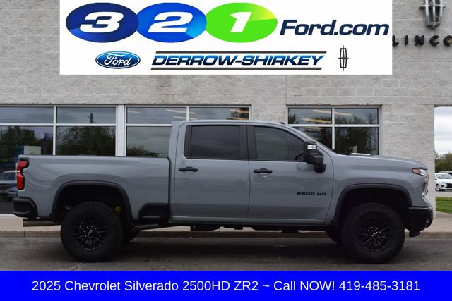 Used 2025 Chevrolet Silverado 2500 ZR2 w/ Technology Package AWD/4WD image 3