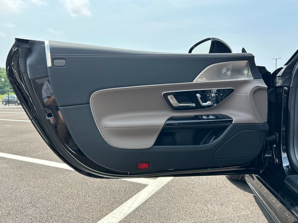 New 2027 Mercedes-Benz SL 43 AMG image 10