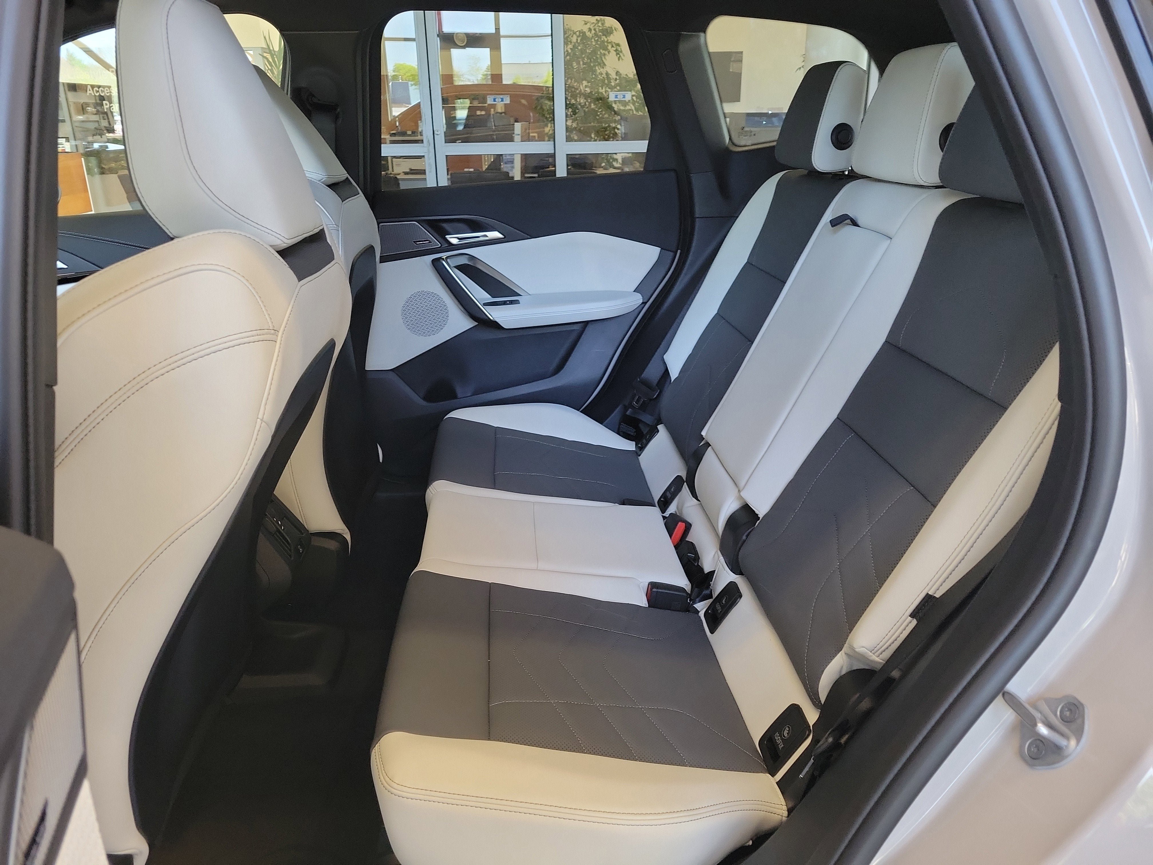New 2026 BMW X1 xDrive28i w/ Convenience Package AWD/4WD image 27