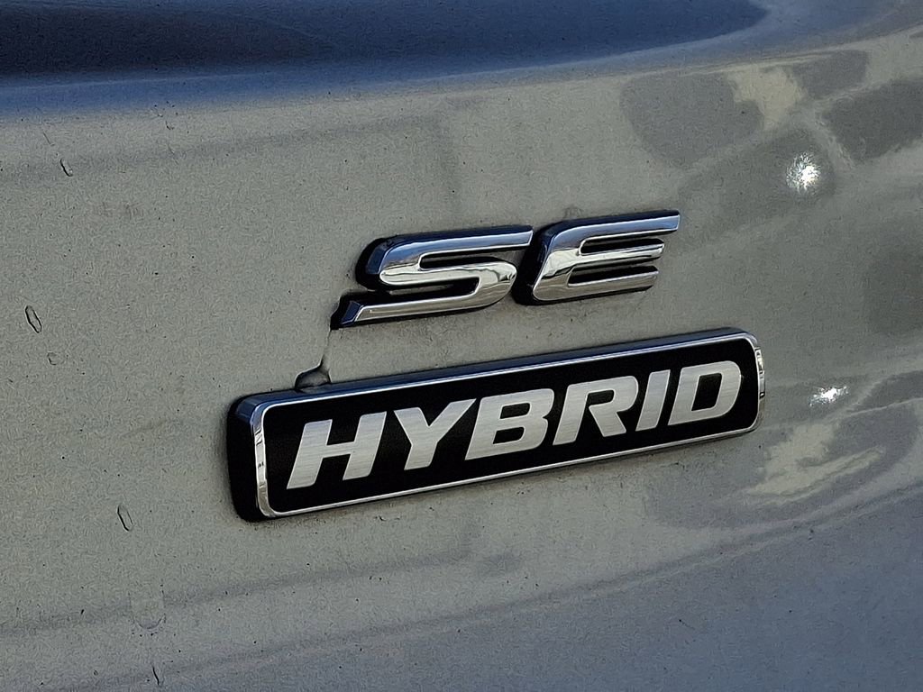 Certified 2020 Ford Fusion SE image 31