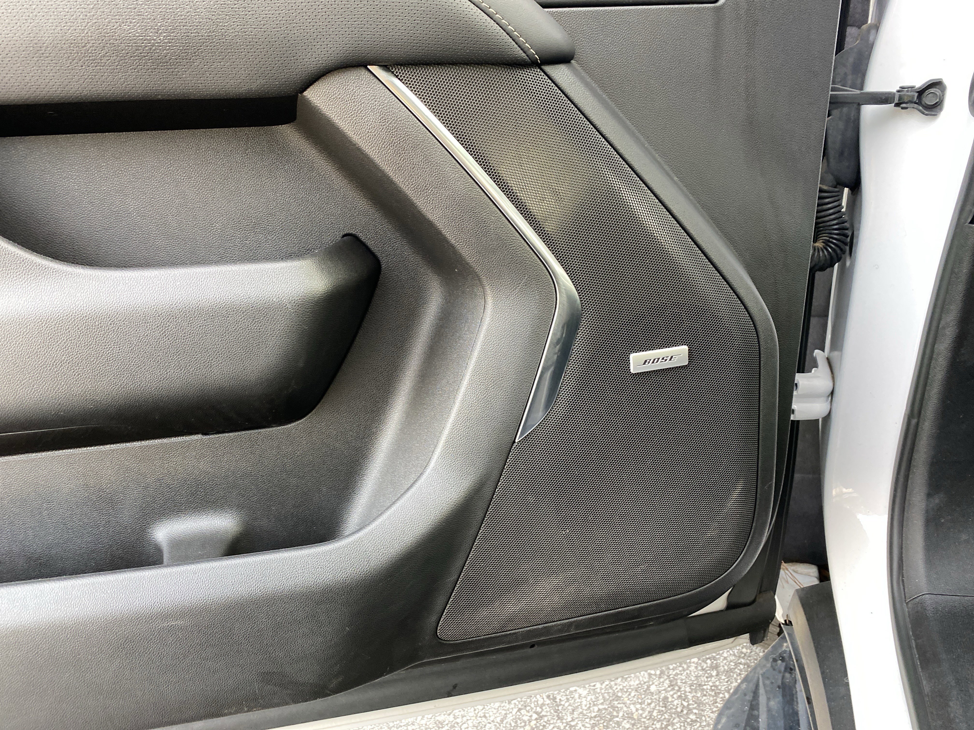 Used 2023 GMC Yukon SLT image 27