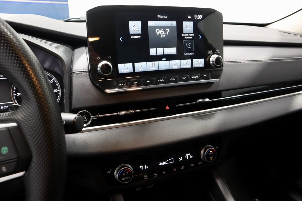Used 2024 Mitsubishi Outlander SE image 33