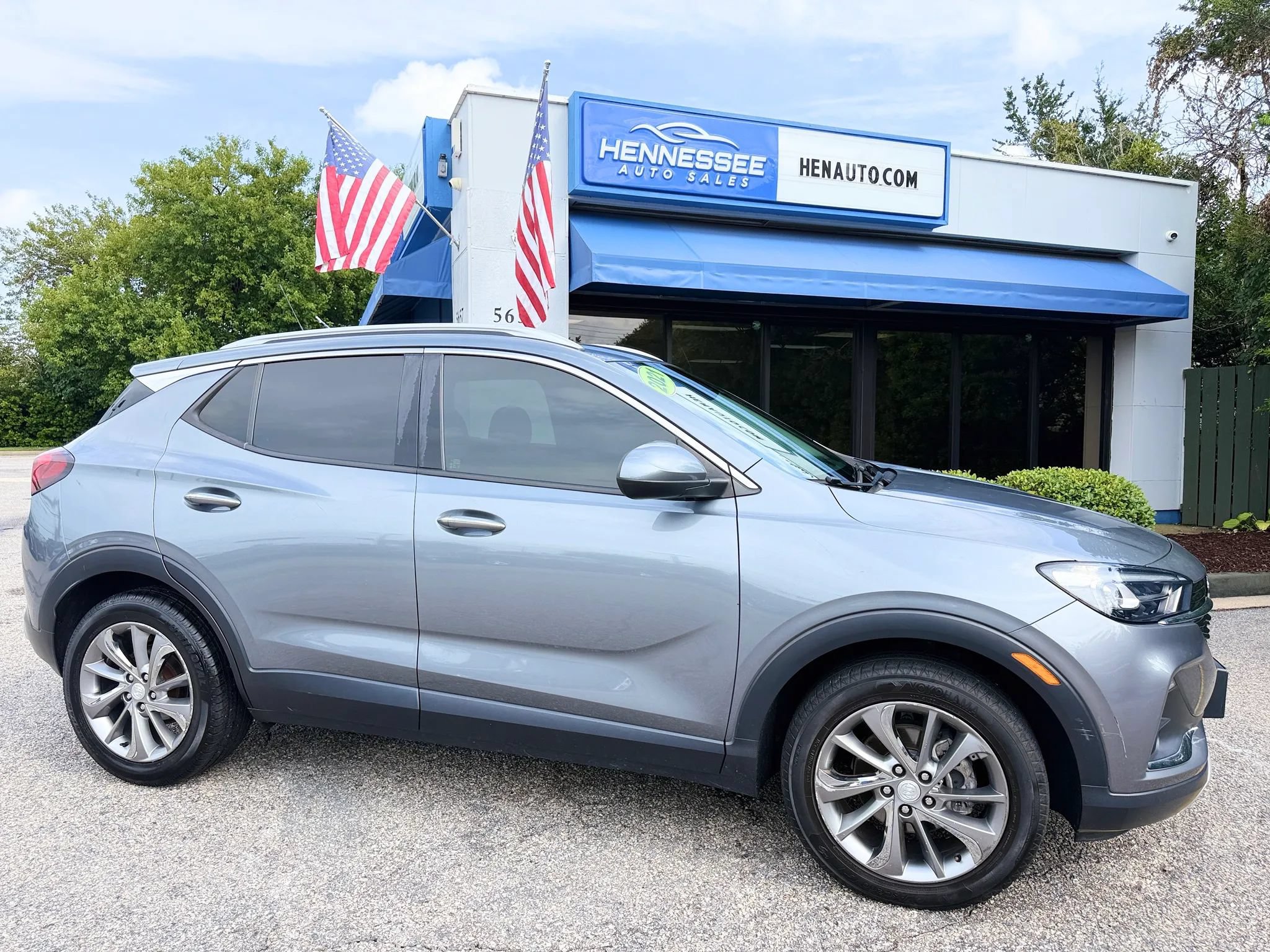 Used 2021 Buick Encore GX Essence w/ Experience Buick Package FWD image 28