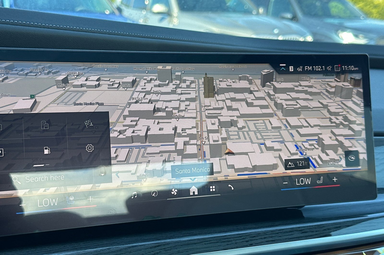 New 2026 BMW 750e xDrive AWD/4WD image 17