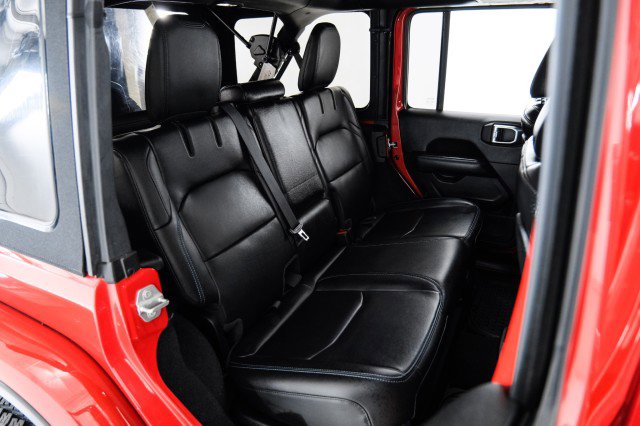 Used 2021 Jeep Wrangler Unlimited Rubicon 4xe w/ Cold Weather Group image 39