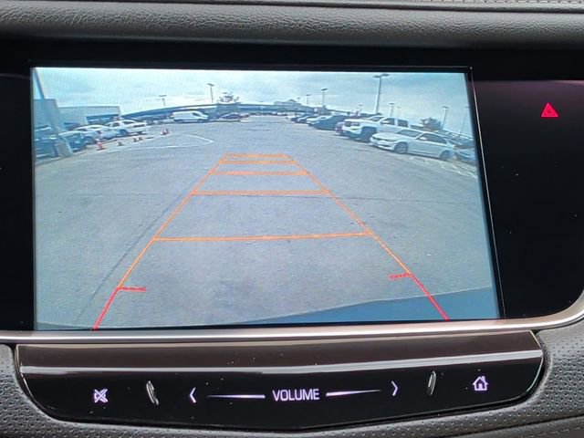 Used 2017 Cadillac XT5 Luxury w/ Driver Awareness Package image 9