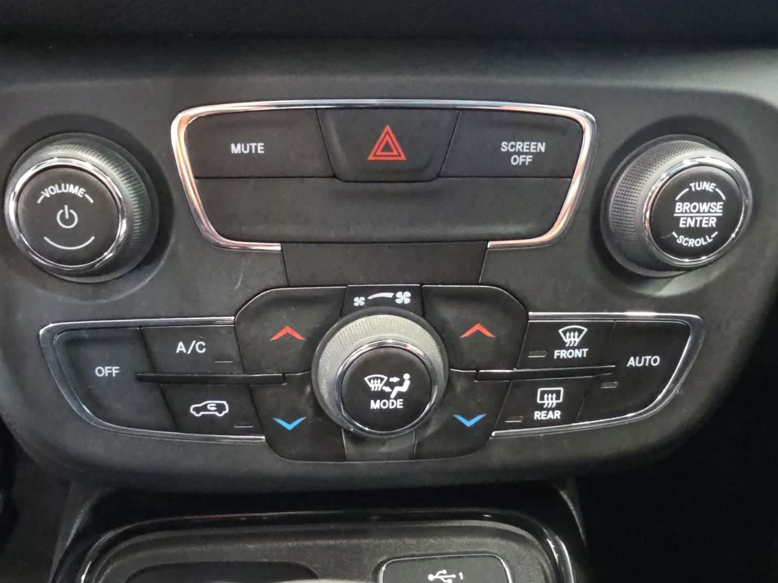 Used 2019 Jeep Compass Limited AWD/4WD image 22