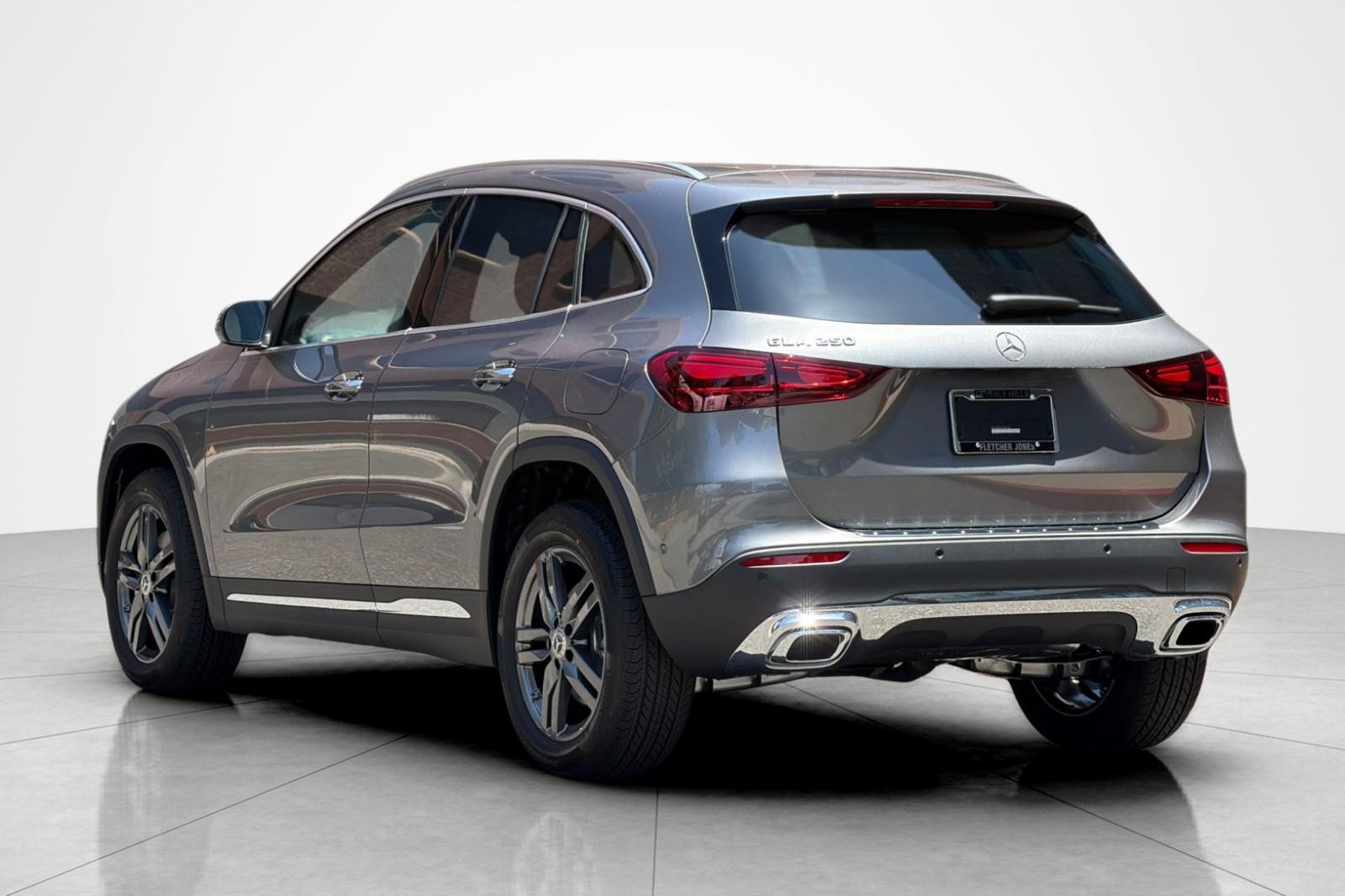 New 2026 Mercedes-Benz GLA 250 image 3