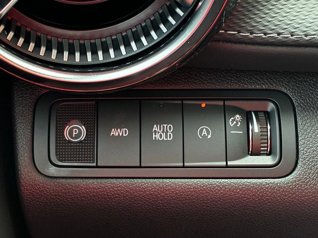 New 2027 Chevrolet Equinox LT AWD/4WD image 4