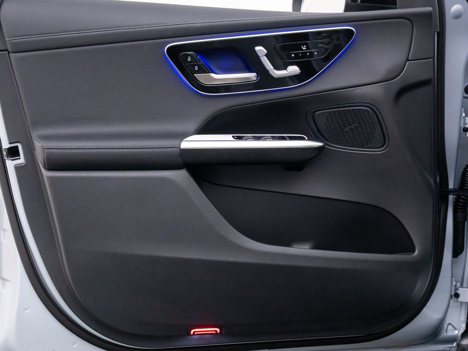 Certified 2025 Mercedes-Benz GLC 350e 4MATIC image 18