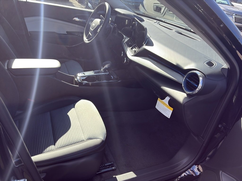 New 2026 Chevrolet Trax LT image 4