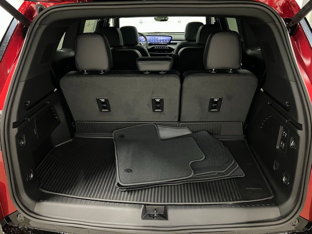 New 2026 Buick Enclave Sport Touring w/ Power Package image 38