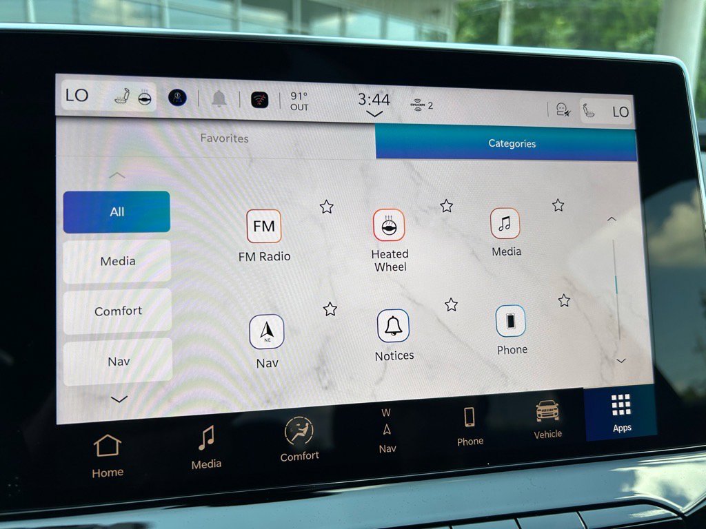 New 2025 Jeep Compass Limited image 39