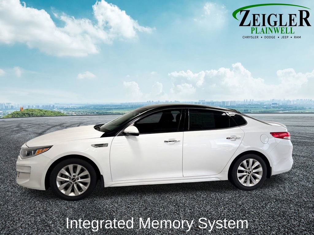 Used 2016 Kia Optima EX image 4