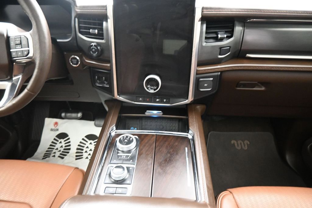 Certified 2024 Ford Expedition Max King Ranch AWD/4WD image 8