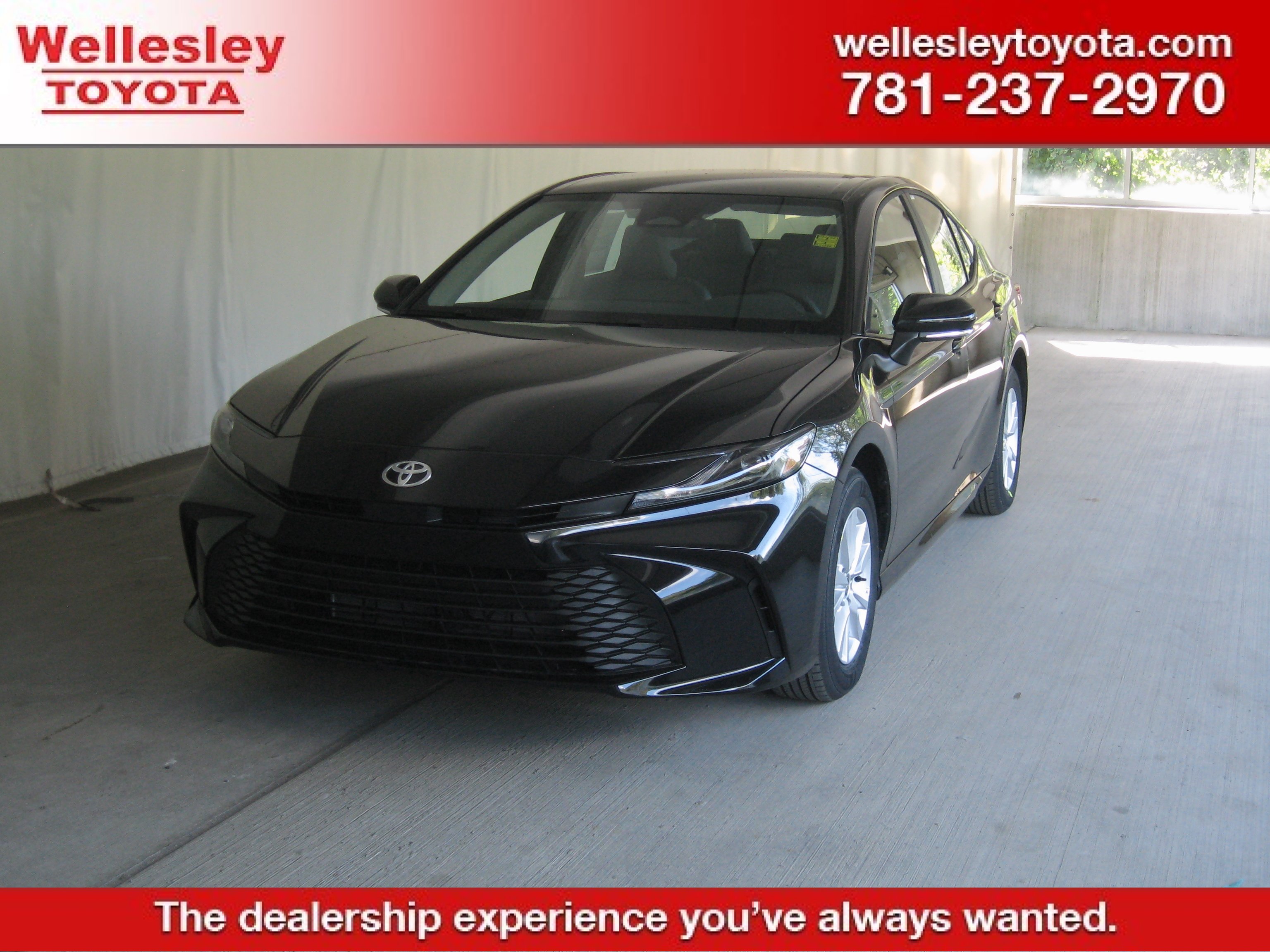 New 2025 Toyota Camry LE