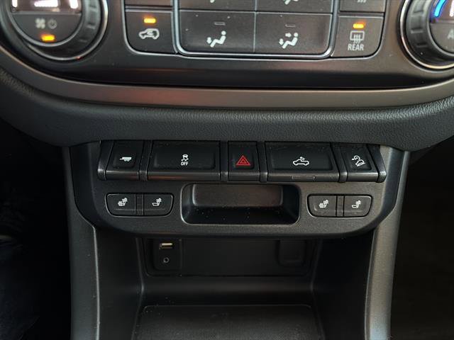 Used 2016 Chevrolet Colorado Z71 image 25