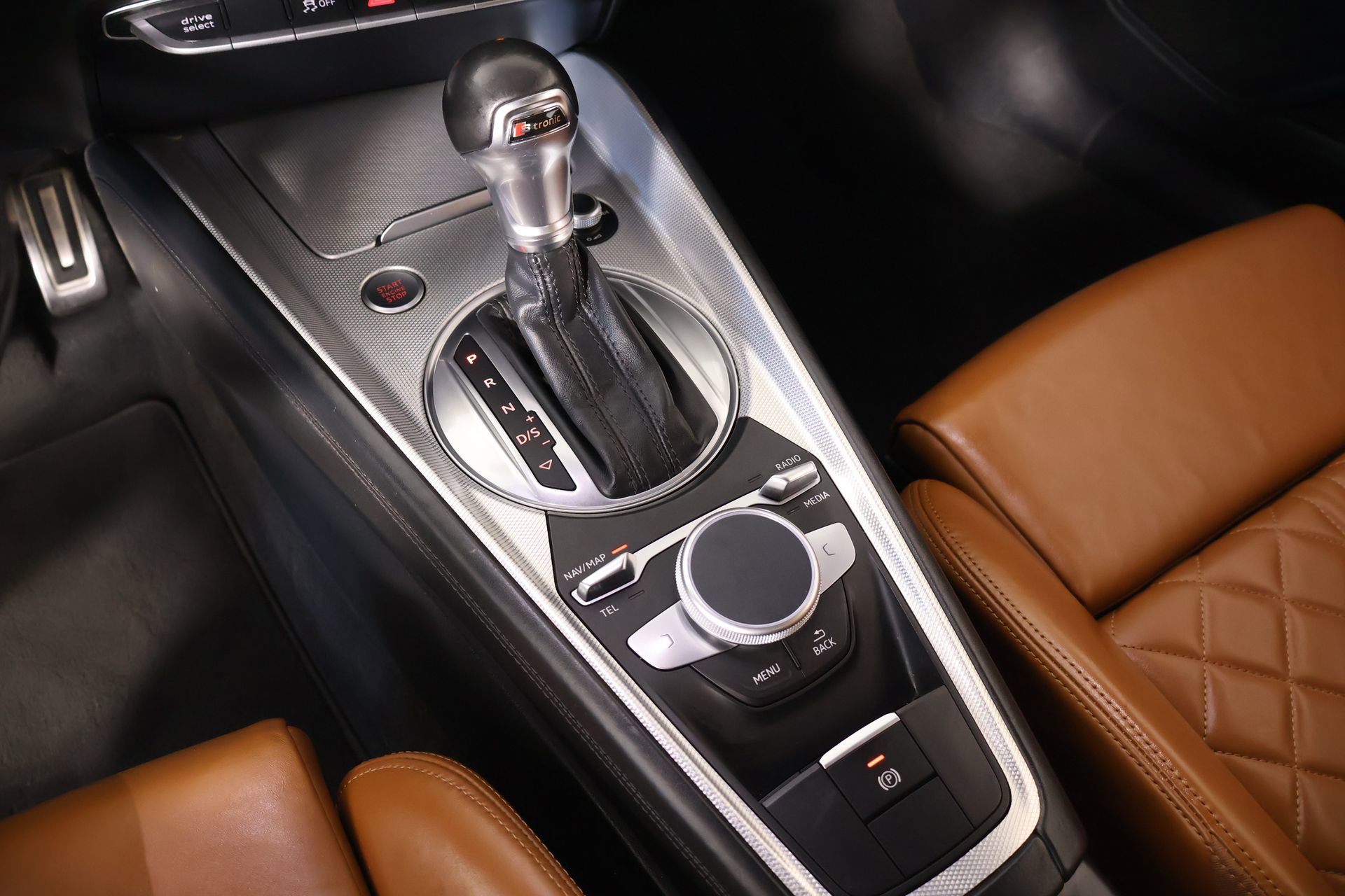 Used 2017 Audi TT 2.0T w/ Technology Package image 8