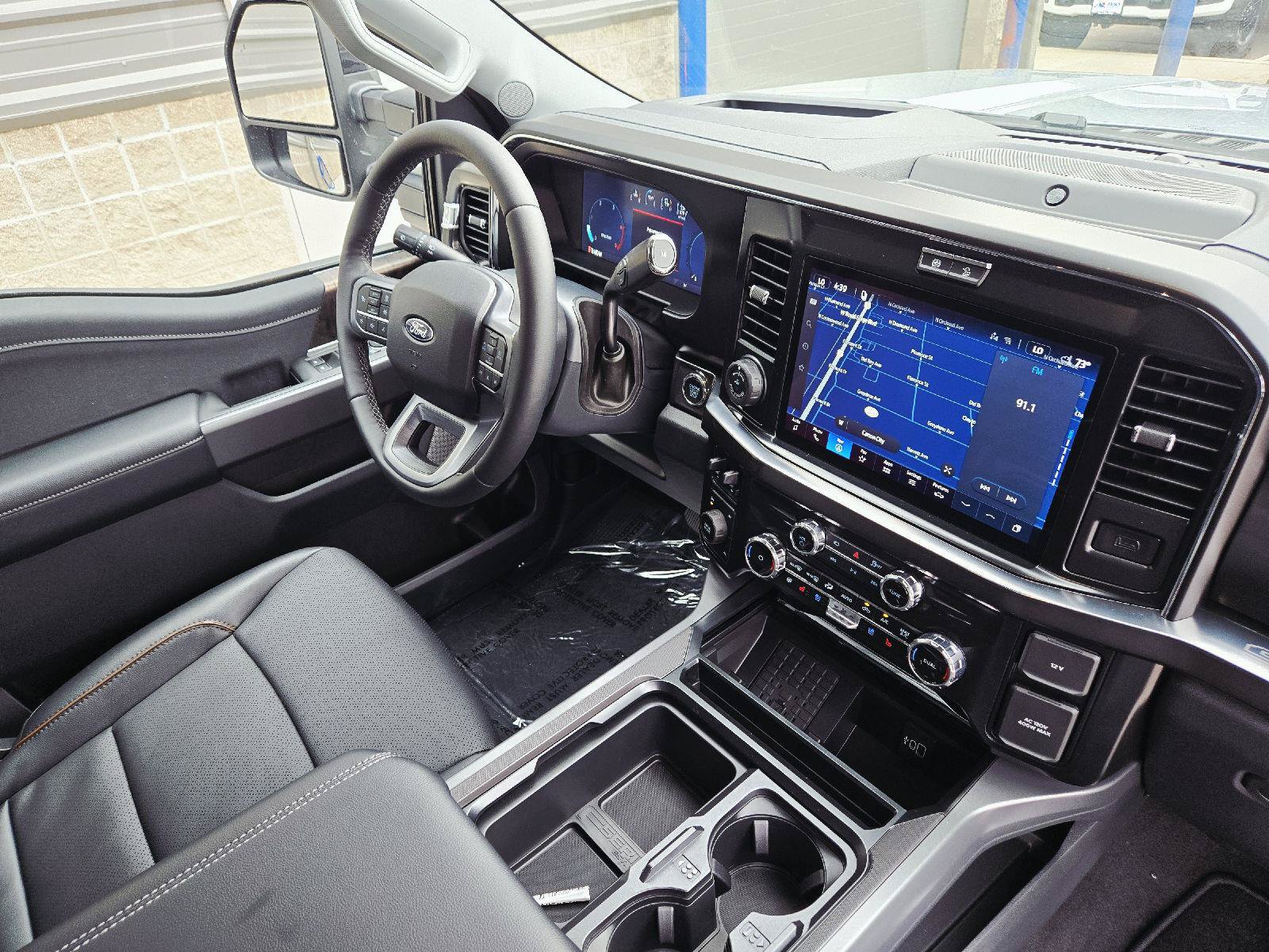 New 2027 Ford F350 Lariat w/ Black Appearance Package AWD/4WD image 9
