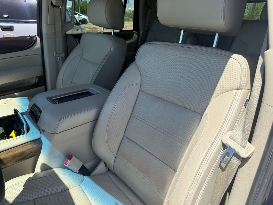 Used 2018 GMC Yukon Denali w/ Enhanced Security Package AWD/4WD image 32