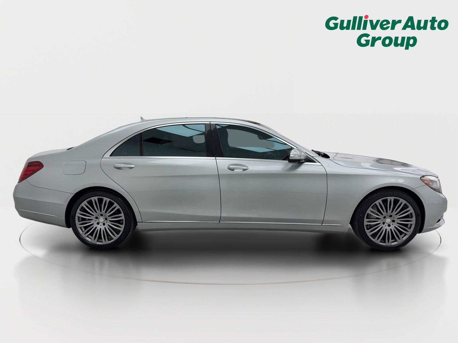 Used 2015 Mercedes-Benz S 550 Sedan image 10