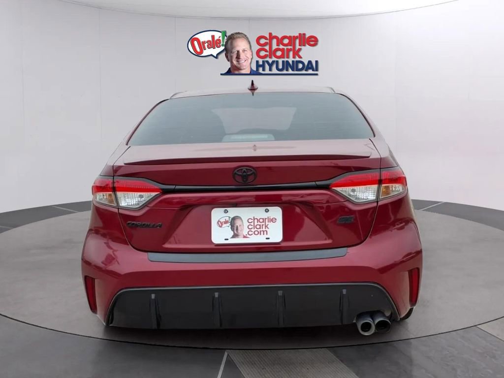 Used 2024 Toyota Corolla SE FWD image 4