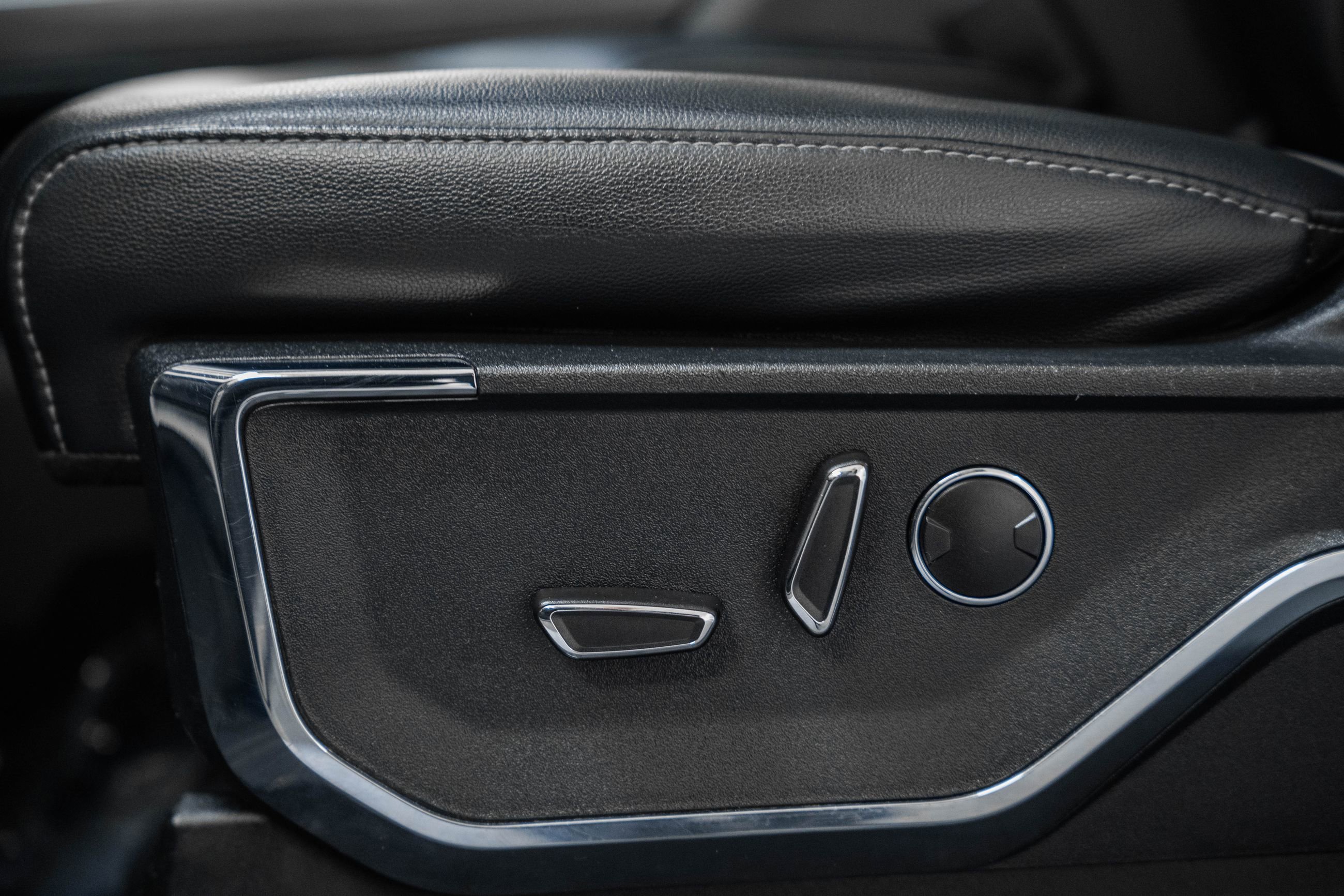 Certified 2023 Ford F150 Lariat w/ Equipment Group 502A High image 47