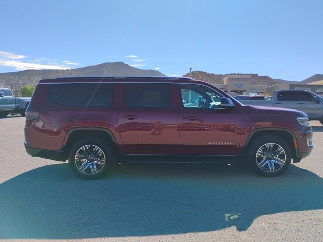 New 2025 Jeep Wagoneer L 4WD w/ Convenience Group I image 8