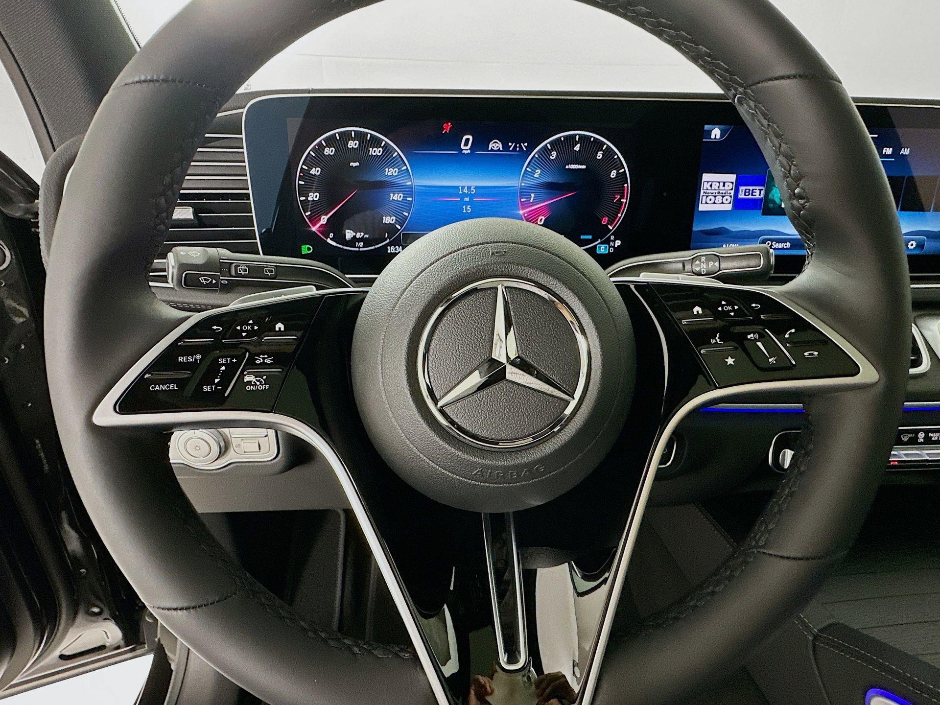 New 2026 Mercedes-Benz GLE 580 4MATIC image 12