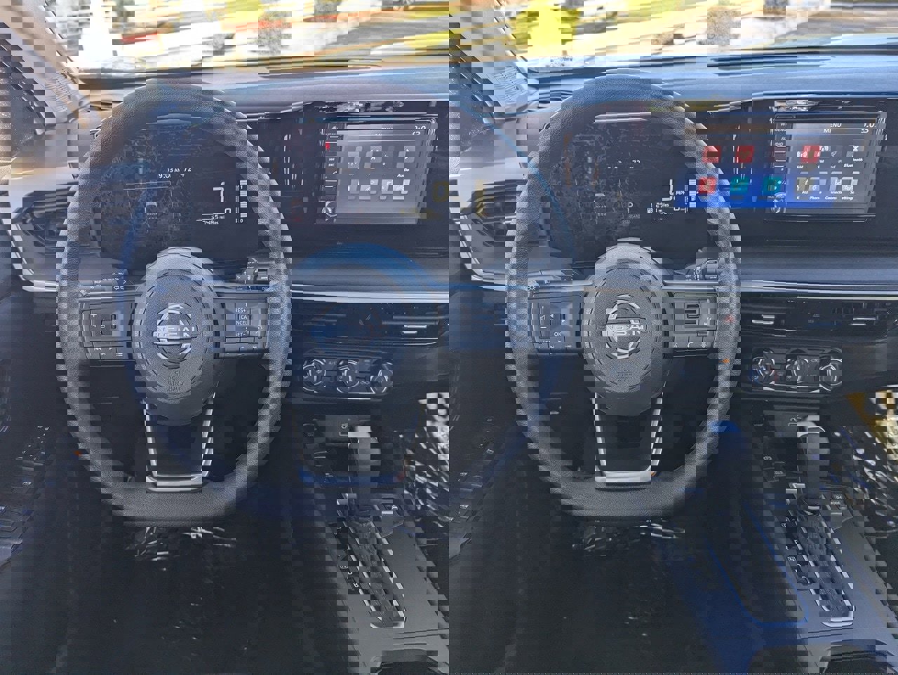 Certified 2025 Nissan Kicks S image 17