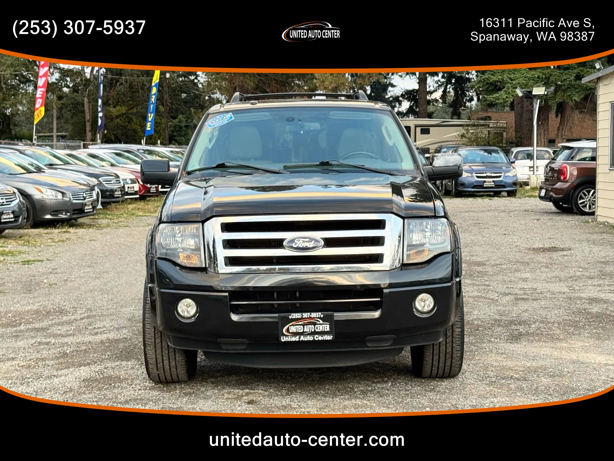 Used 2013 Ford Expedition Limited image 2