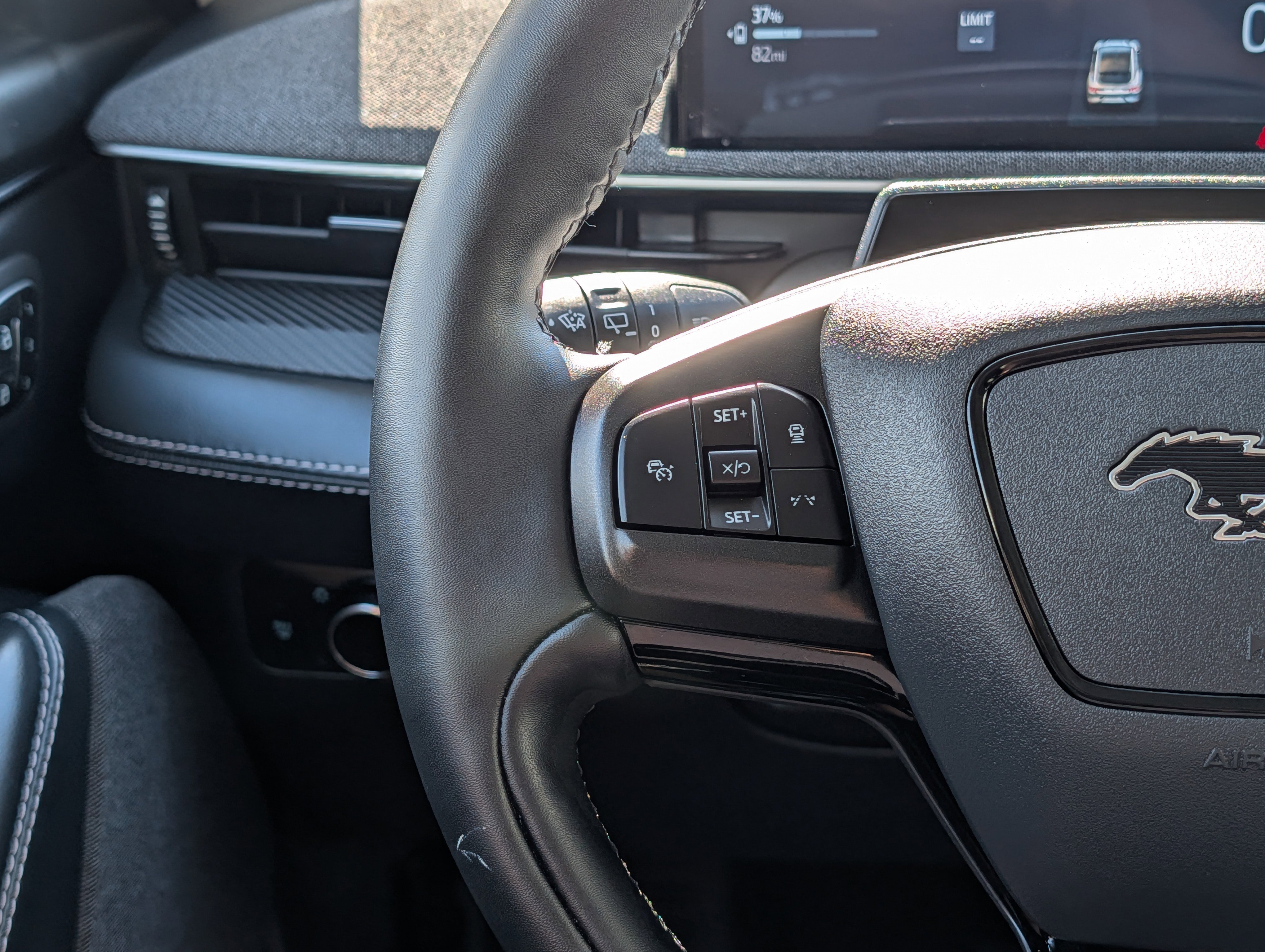 Used 2025 Ford Mustang Mach-E Premium image 24