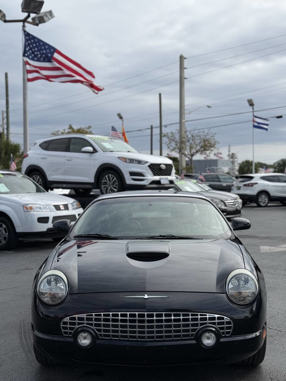 Used 2002 Ford Thunderbird Deluxe image 10