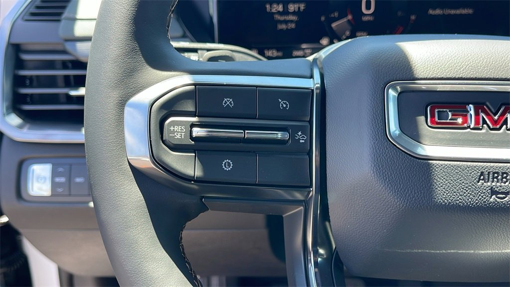 New 2025 GMC Acadia AT4 w/ Luxury Package image 25