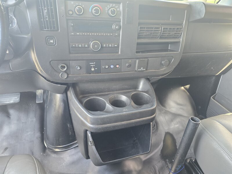 Used 2019 Chevrolet Express 2500 w/ Driver Convenience Package RWD image 18