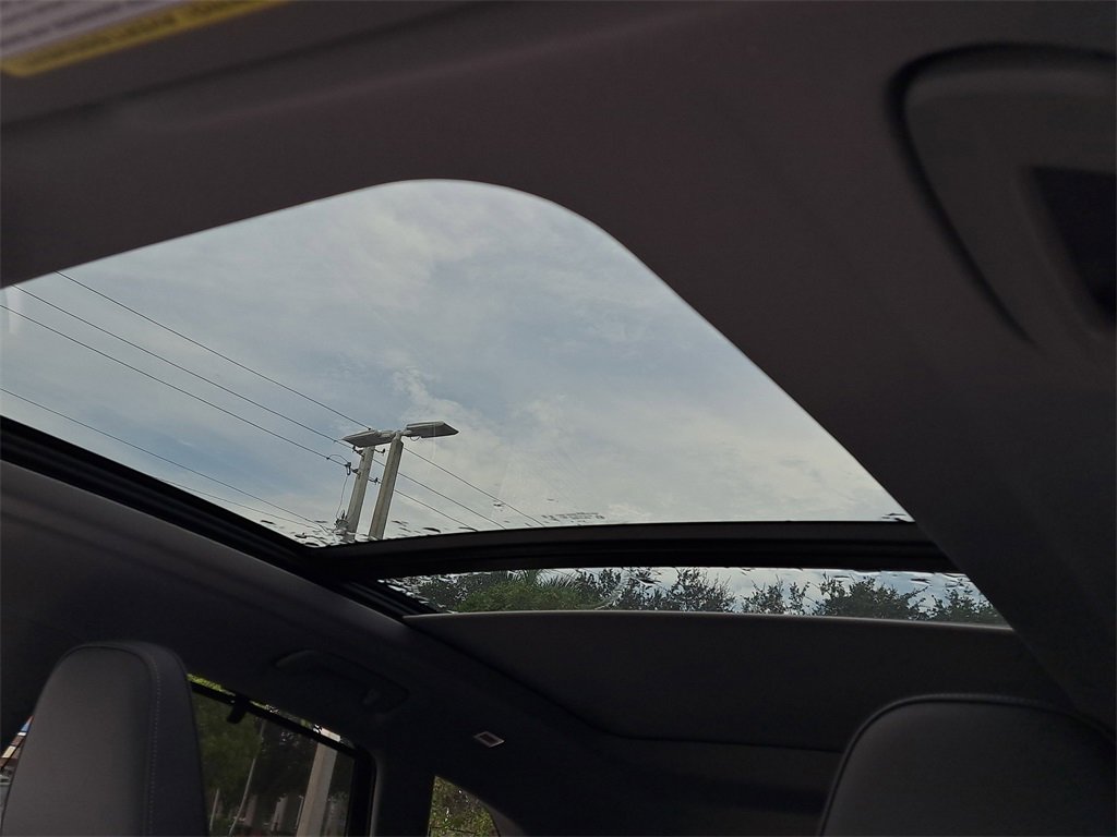 New 2025 Audi Q5 Premium Plus image 16