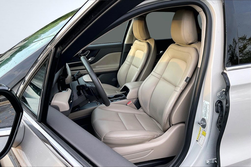 Certified 2023 Lincoln Corsair FWD image 21