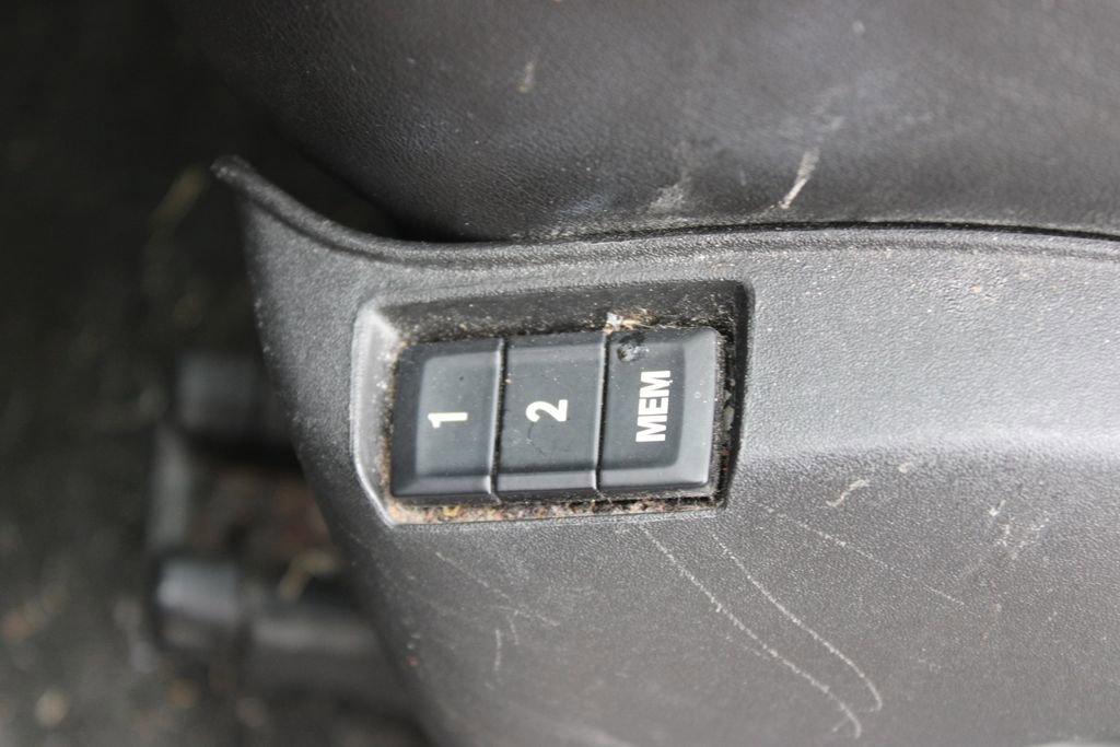 Used 2014 Chevrolet Equinox LTZ FWD image 17